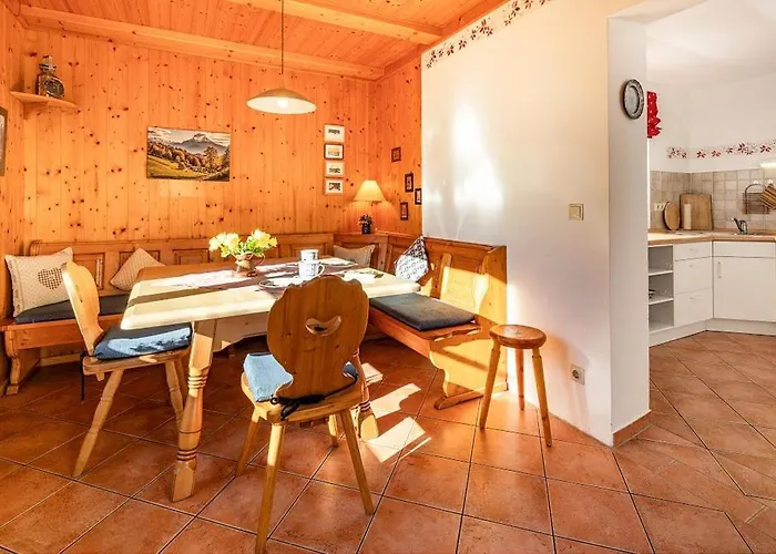 Lauer Tatil Evi